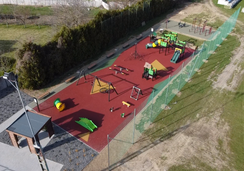 Detské ihrisko a Workout - Moravany